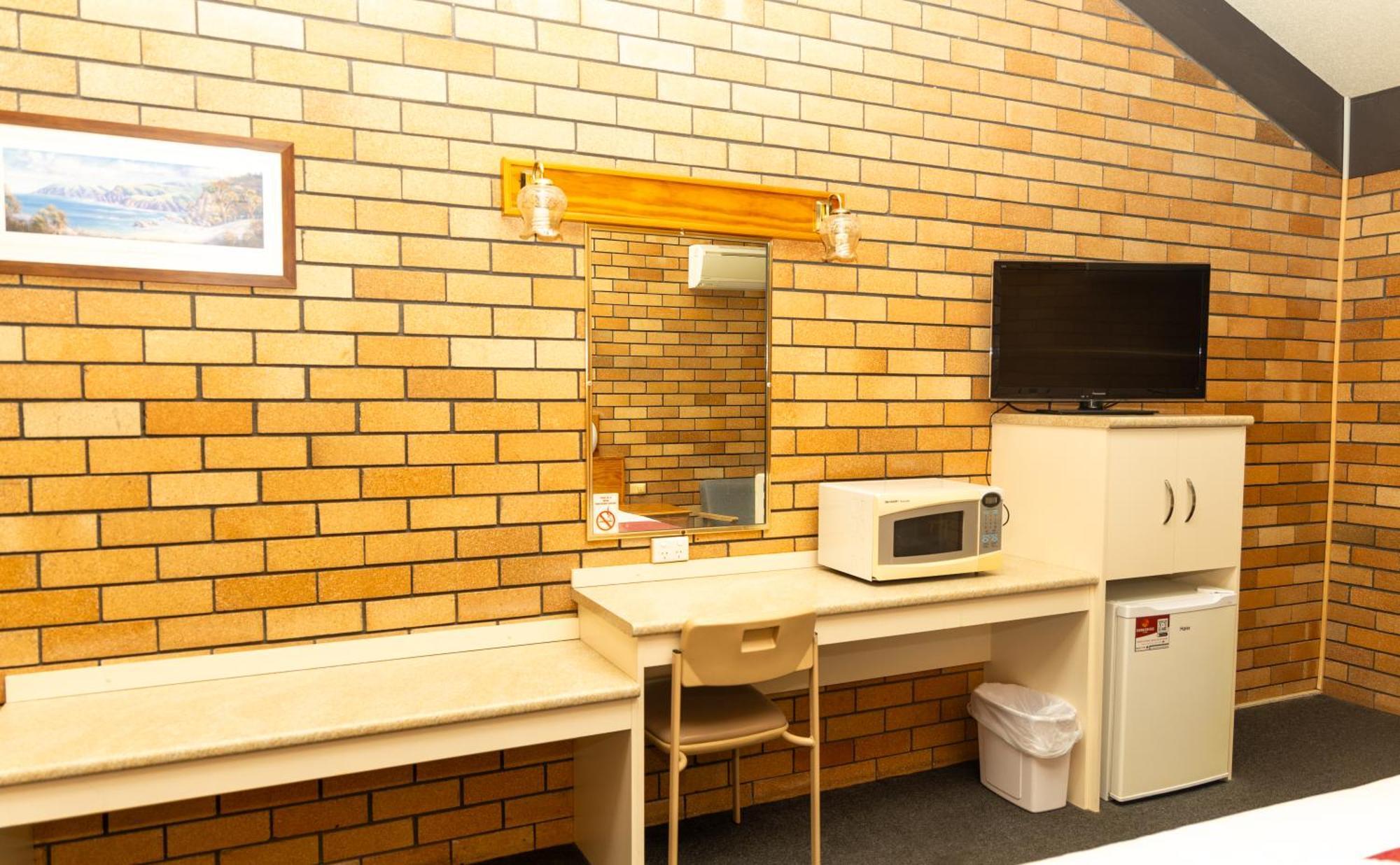 All Travellers Motor Inn Coonabarabran Eksteriør bilde