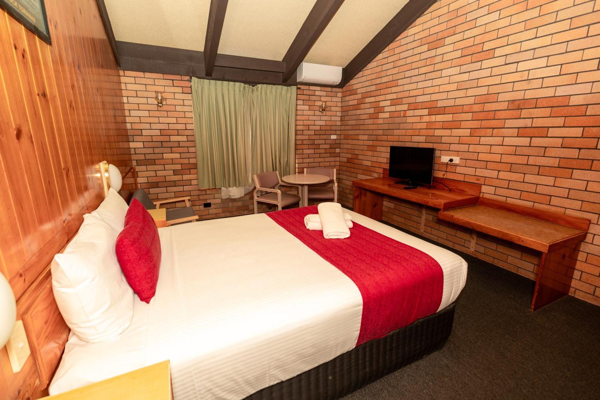 All Travellers Motor Inn Coonabarabran Eksteriør bilde