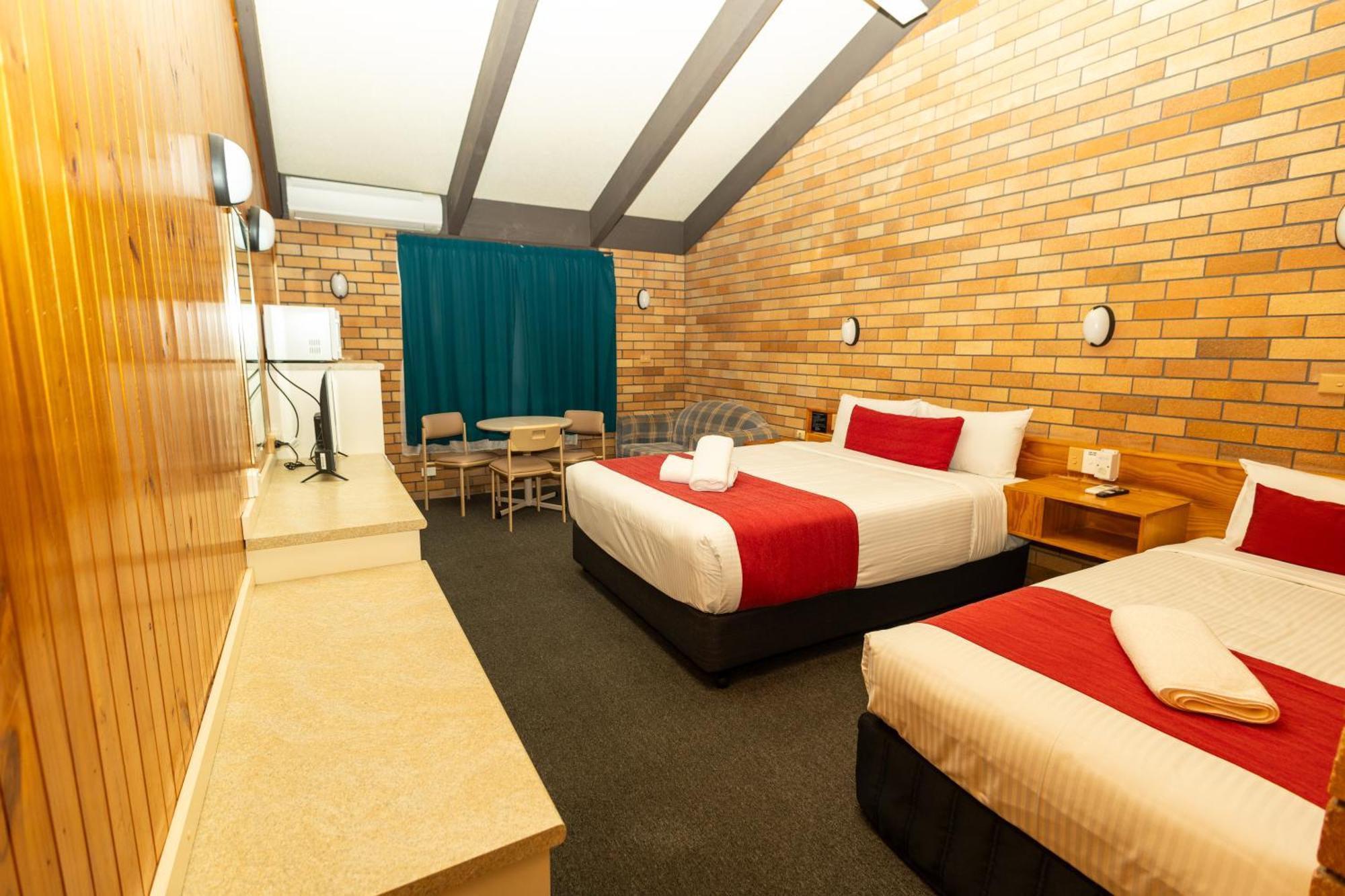 All Travellers Motor Inn Coonabarabran Eksteriør bilde